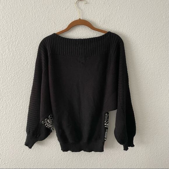 Vintage Black Sweater Dolman Sleeve Paisley Pattern Size medium - Picture 3 of 6